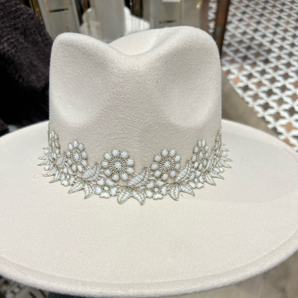 IN SEARCH OF CAMILA ALTARD STATE HAT